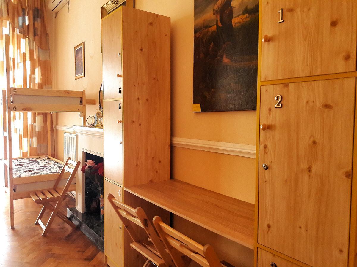 Orpheus Hostel And Apartments Οδησσός Εξωτερικό φωτογραφία