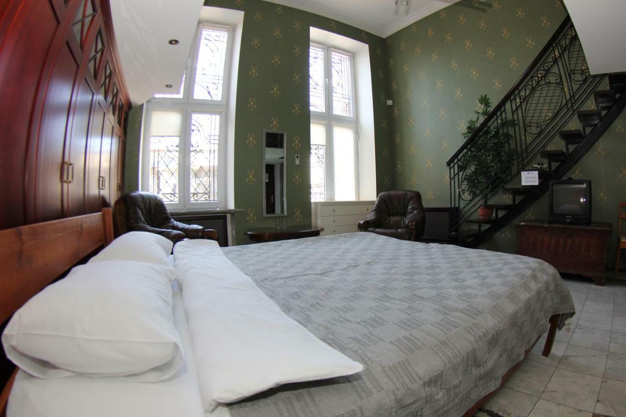 Orpheus Hostel And Apartments Οδησσός Εξωτερικό φωτογραφία