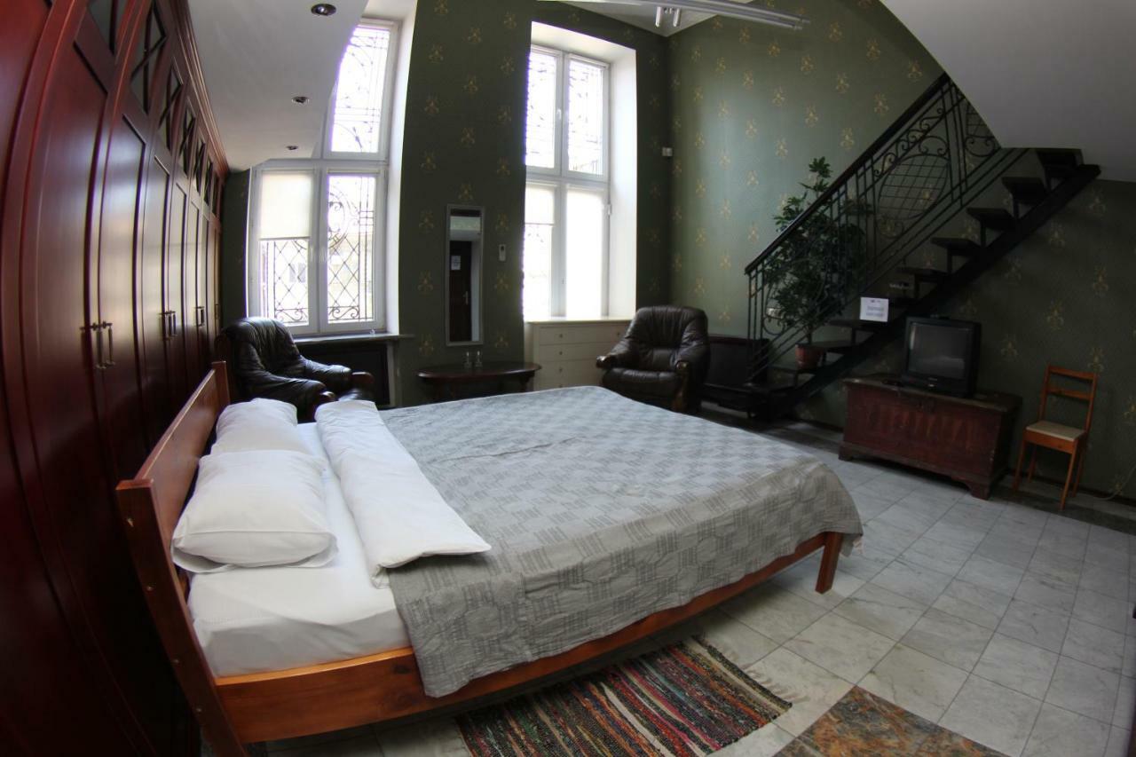 Orpheus Hostel And Apartments Οδησσός Εξωτερικό φωτογραφία