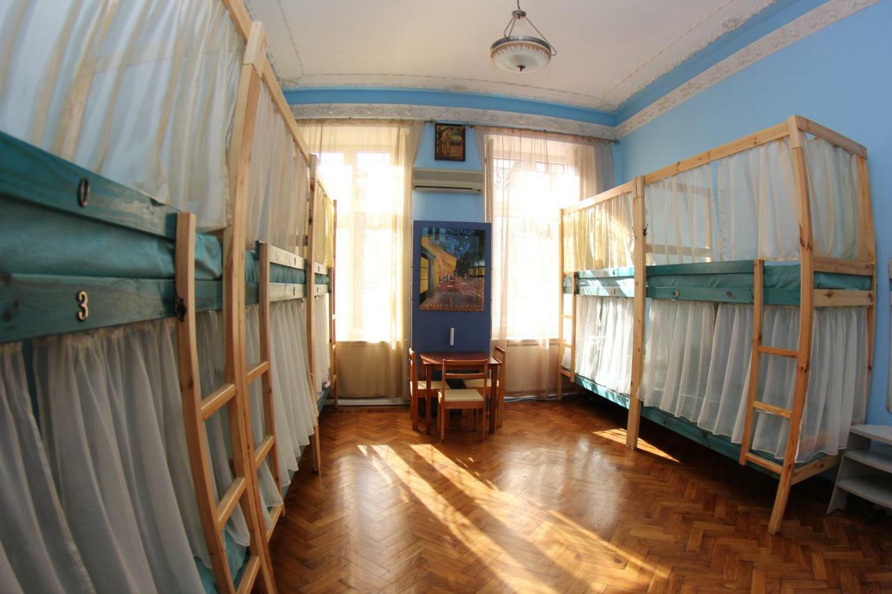 Orpheus Hostel And Apartments Οδησσός Εξωτερικό φωτογραφία